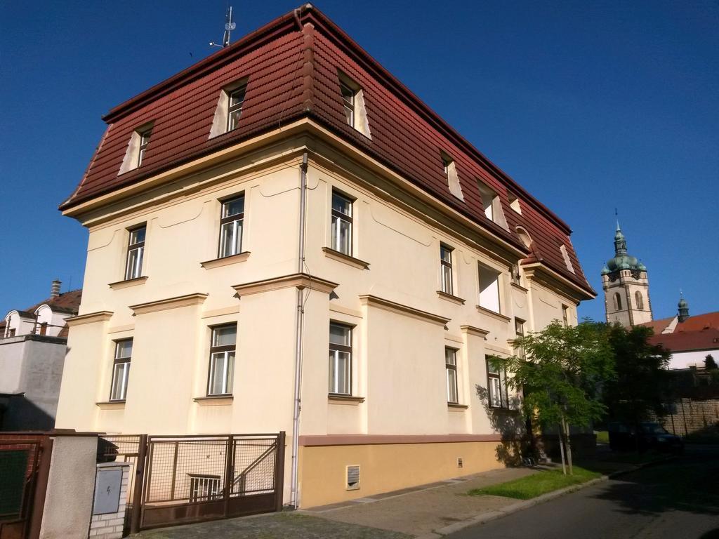 Hotel Jaro Мельник Экстерьер фото